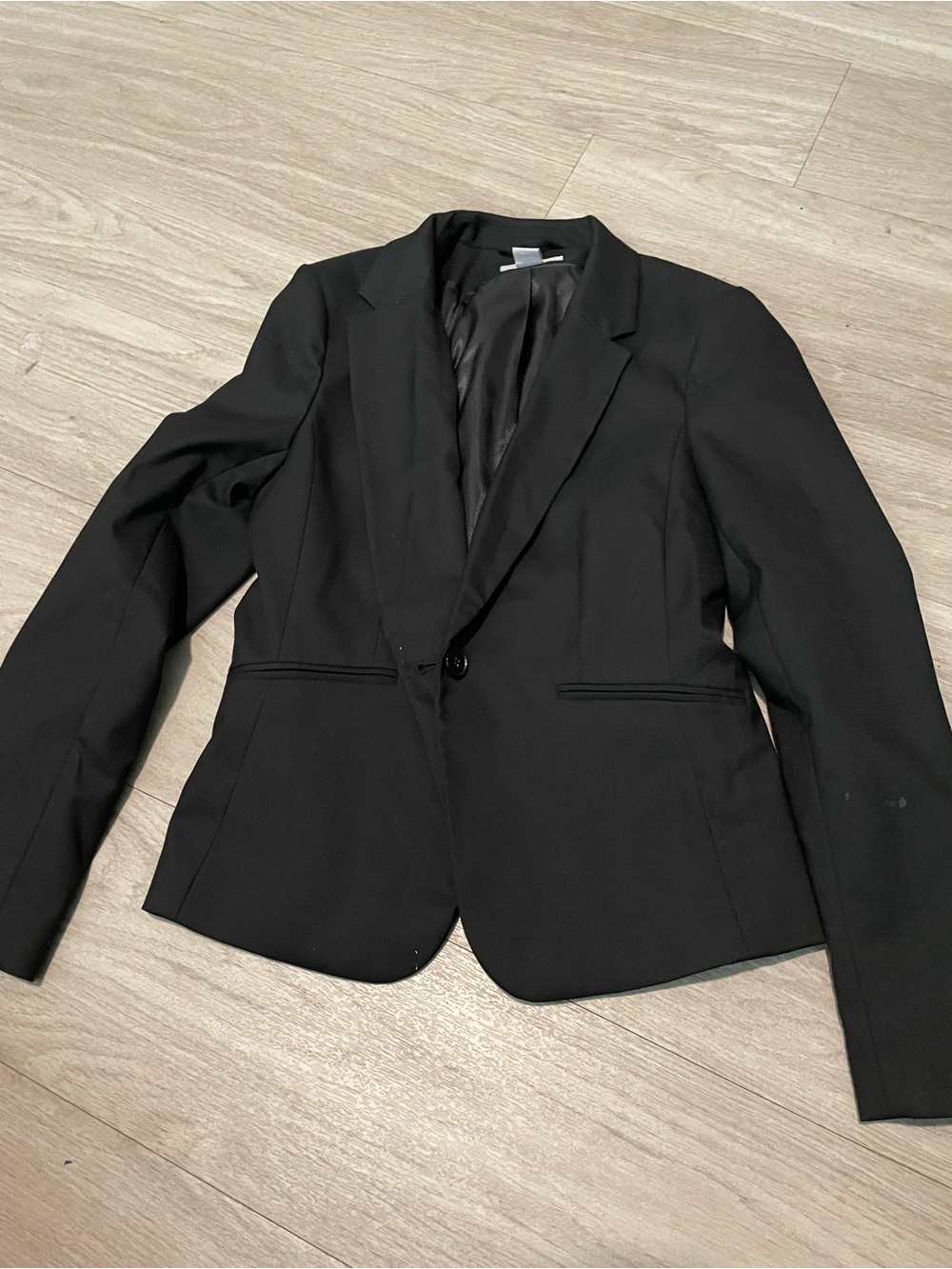 H&M Black Single-Button Tailored Blazer